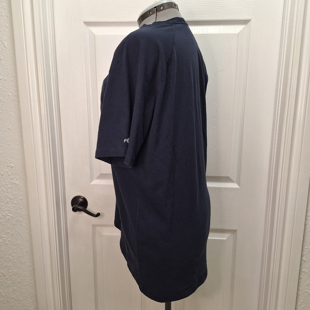 Carhartt Navy Blue Pocket T-Shirt - Picture 7 of 11